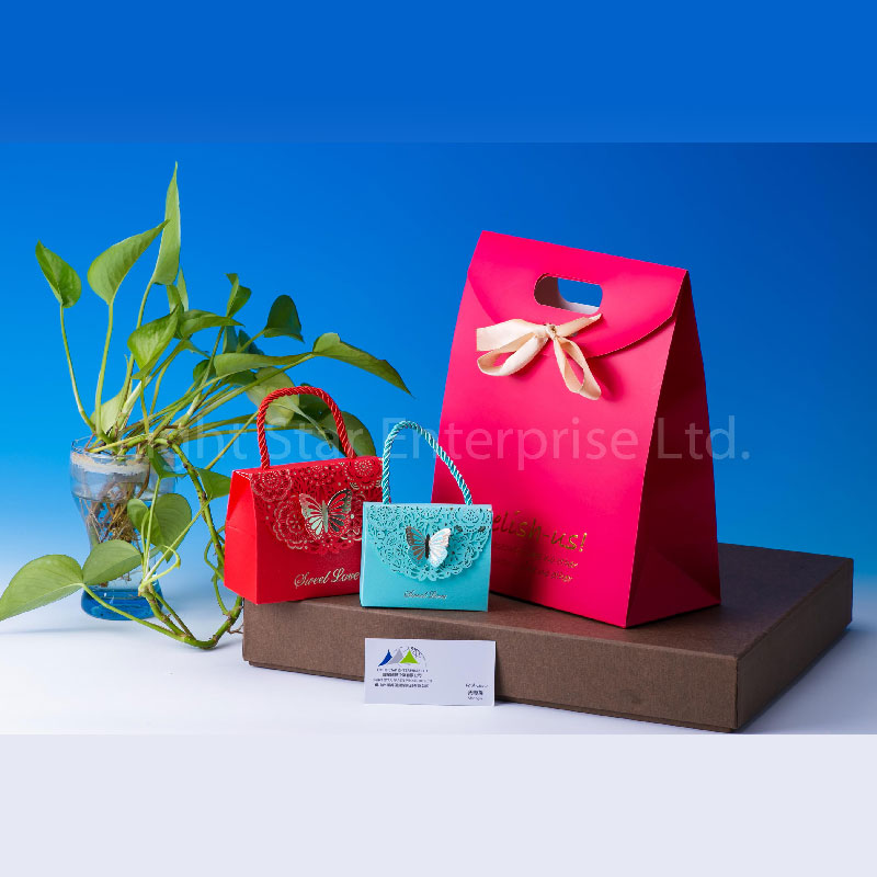 LS31330-Small paper gifts box