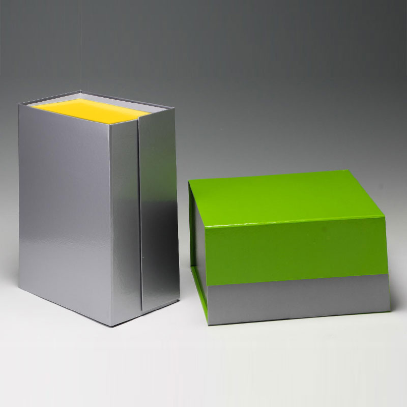 LS31396-Giftbox with magnet door
